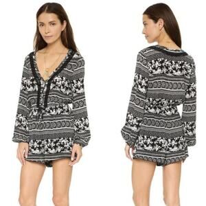 House of Harlow Ainsley Black White Long Sleeve Shorts Romper Jumper Small